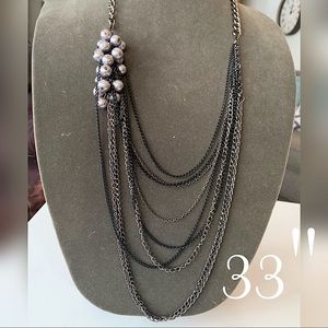 Elegant long Black/Gray necklace